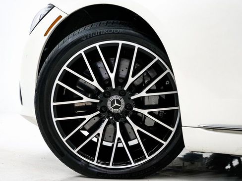 Used 2022 Mercedes-Benz S 500 4MATIC image 29