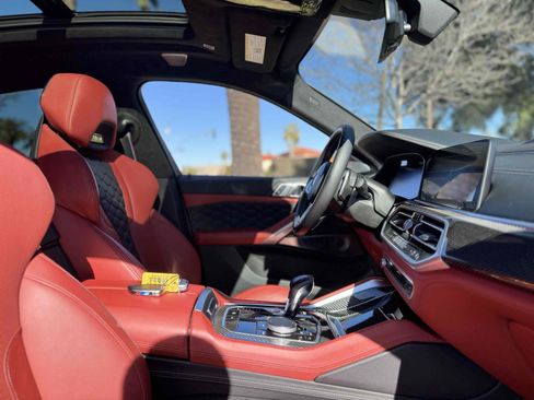 Used 2023 BMW X6 M w/ Competition Package image 59