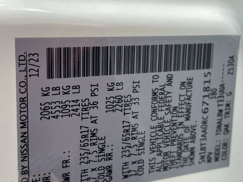 Used 2024 Nissan Rogue S image 28