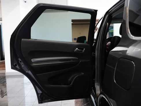Used 2018 Dodge Durango GT image 23