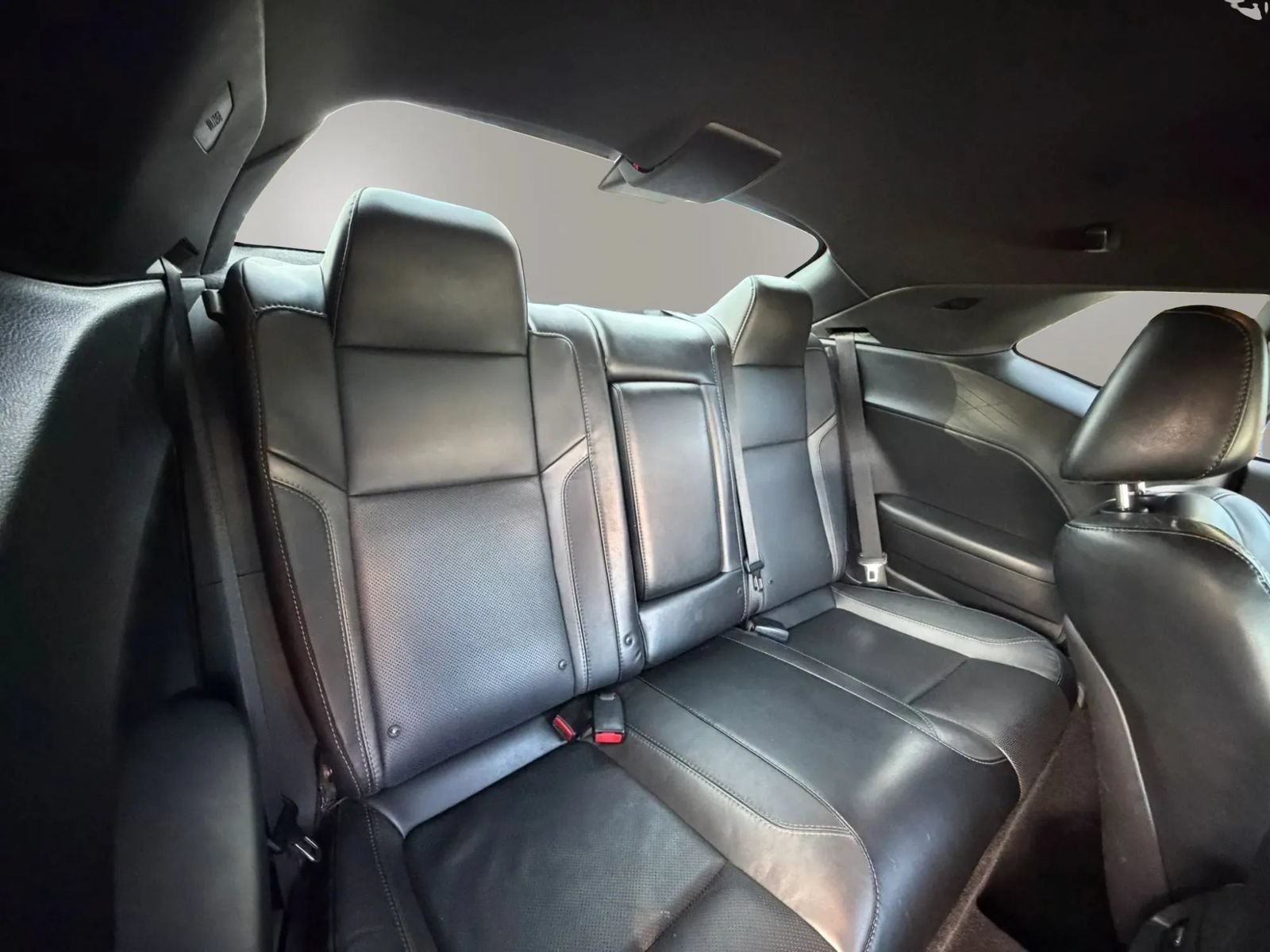 Used 2016 Dodge Challenger SXT Plus RWD image 19