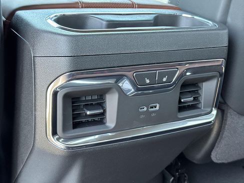 New 2026 GMC Sierra 1500 Denali Ultimate w/ LPO, Black Badging Package AWD/4WD image 26
