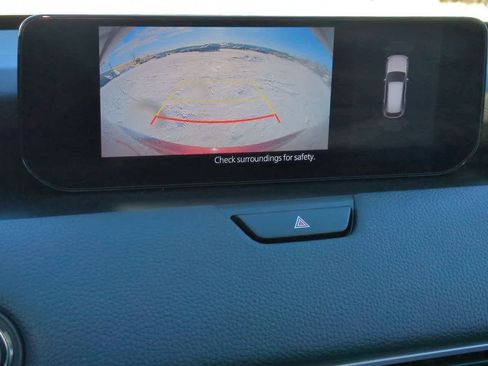 Used 2024 MAZDA CX-90 Plug-In Hybrid w/ Premium Pkg image 31