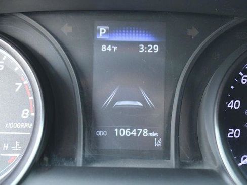 Certified 2021 Toyota Camry SE FWD image 19