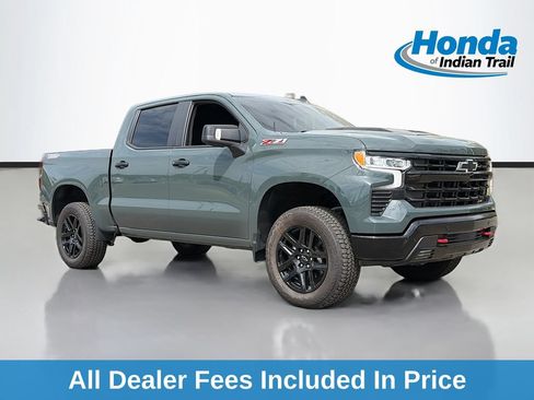 Used 2026 Chevrolet Silverado 1500 LT Trail Boss w/ Safety Package AWD/4WD image 1
