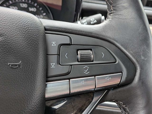 Used 2024 Cadillac XT6 Premium Luxury w/ Technology Package FWD image 34