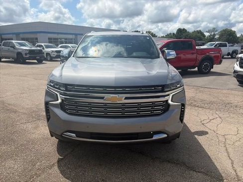 Used 2024 Chevrolet Tahoe Premier AWD/4WD image 9