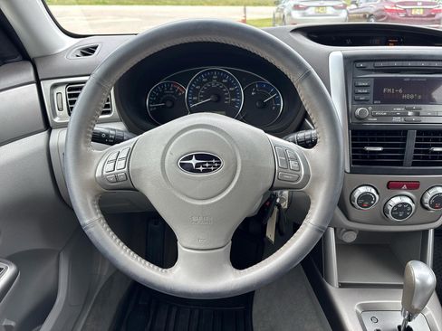 Used 2010 Subaru Forester 2.5X Limited AWD/4WD image 13