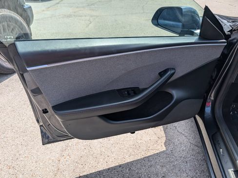 Used 2024 Tesla Model 3 Long Range RWD image 10
