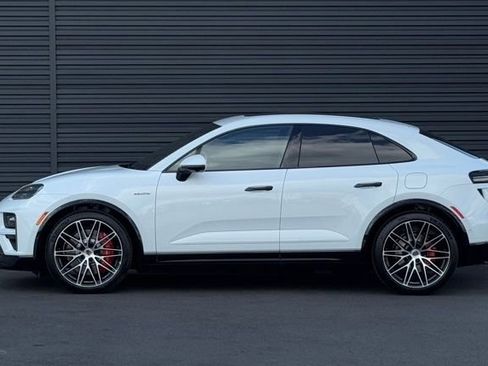 New 2025 Porsche Macan Turbo Electric image 2