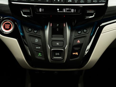 Used 2025 Honda Odyssey Elite image 29