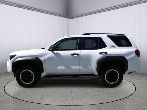 Used 2026 Toyota 4Runner TRD Off-Road AWD/4WD image 5