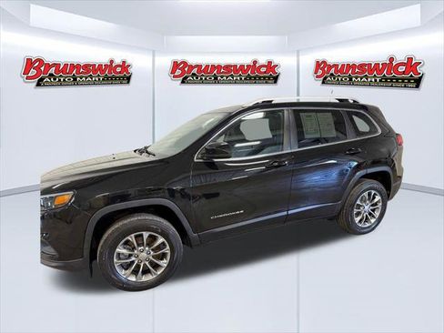 Certified 2020 Jeep Cherokee Latitude Plus w/ Cold Weather Group AWD/4WD image 6