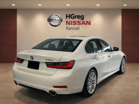 Used 2024 BMW 330e RWD image 4