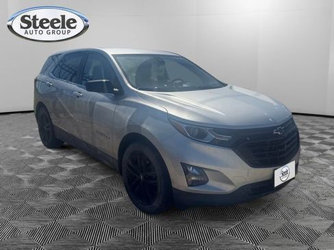 Used 2021 Chevrolet Equinox LT image 3