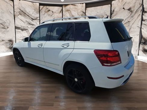 Used 2015 Mercedes-Benz GLK 350 2WD w/ Premium 1 Package image 4