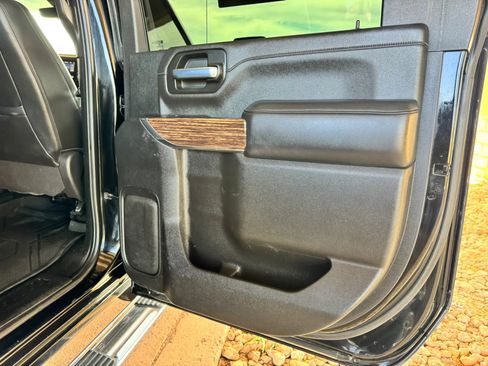 Used 2020 Chevrolet Silverado 3500 High Country w/ Technology Package AWD/4WD image 27