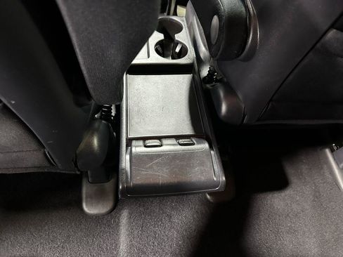 Used 2011 Honda CR-V SE image 25