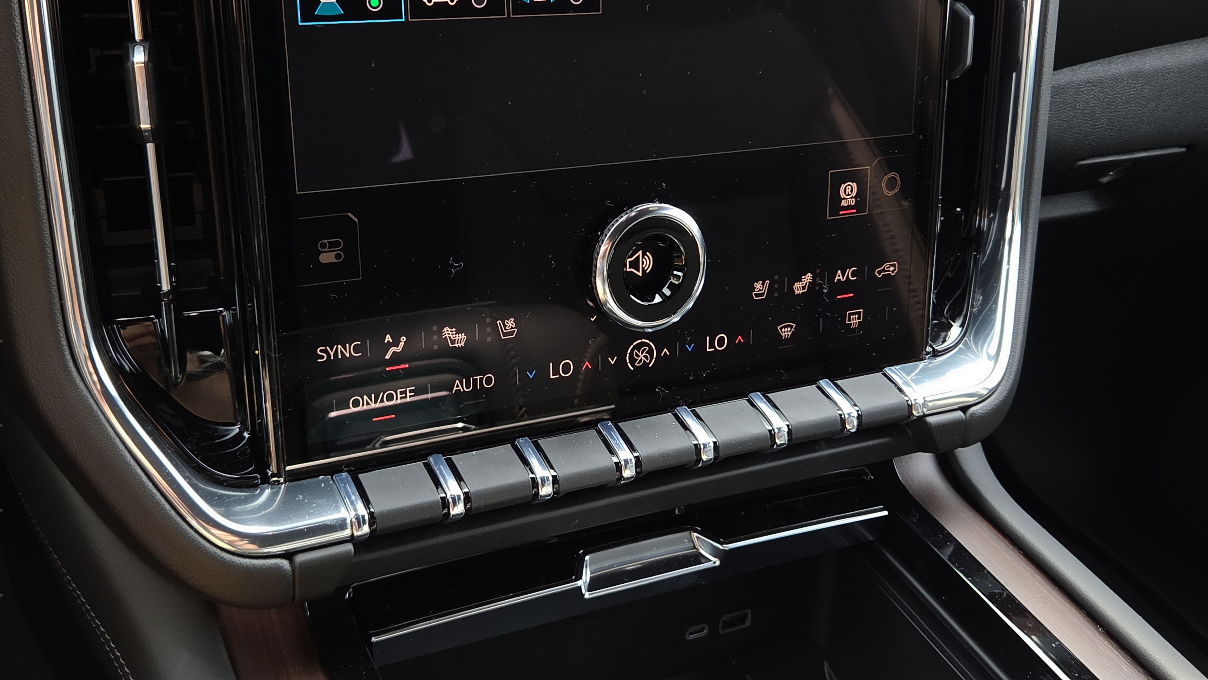 New 2026 GMC Yukon Denali AWD/4WD image 23
