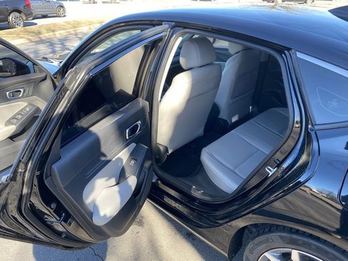 Used 2023 Acura Integra image 28