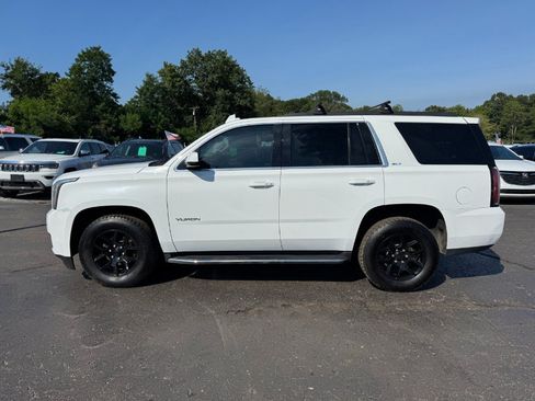 Used 2019 GMC Yukon SLT AWD/4WD image 2