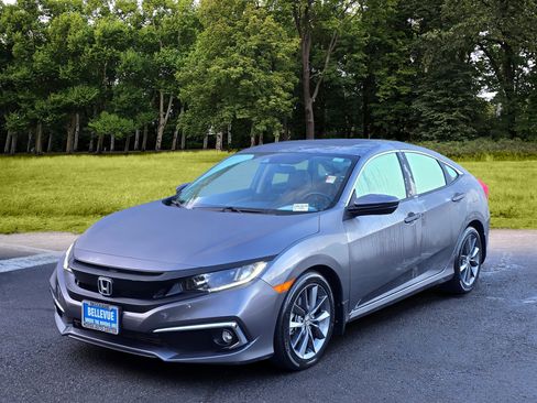 Used 2019 Honda Civic EX image 3