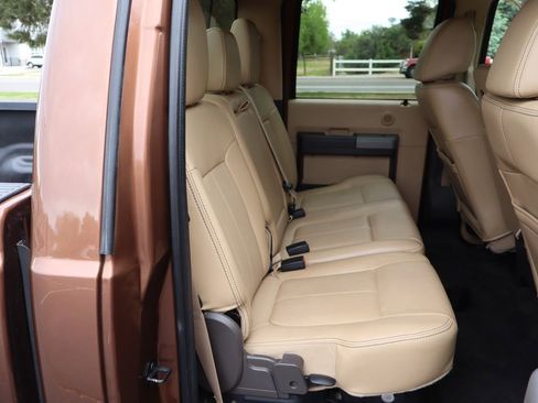 Used 2011 Ford F250 Lariat w/ Lariat Interior Pkg AWD/4WD image 21