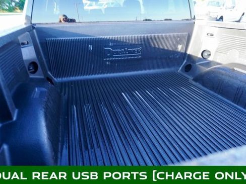 Used 2025 Chevrolet Silverado 1500 LT image 5