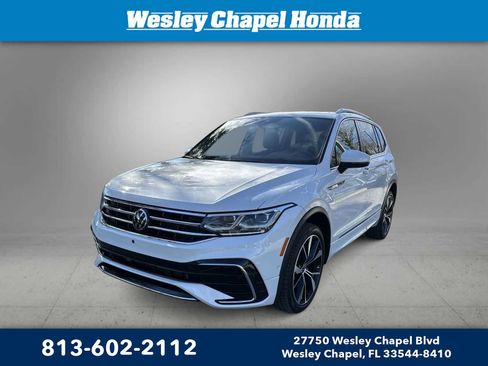 Used 2024 Volkswagen Tiguan SEL R-Line image 1
