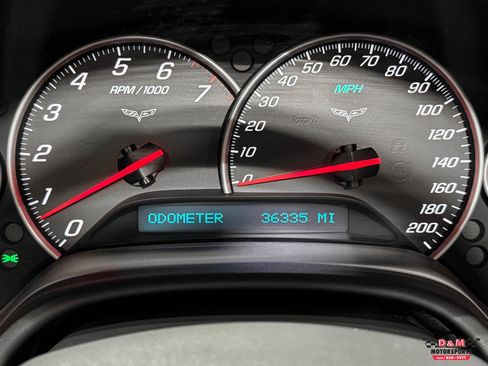 Used 2008 Chevrolet Corvette w/ Z51 Performance Package w/ Z51 Performance Package RWD image 18