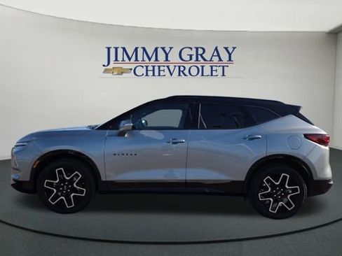 Used 2023 Chevrolet Blazer RS w/ Driver Confidence II Package image 6