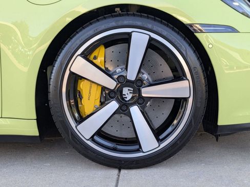 Used 2025 Porsche 911 Carrera S image 27