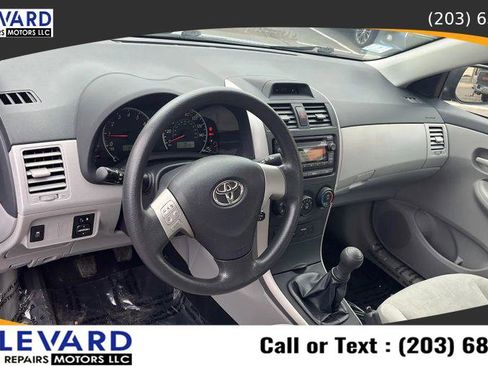 Used 2012 Toyota Corolla L image 16