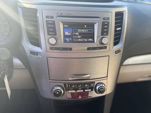 Used 2014 Subaru Outback 2.5i Premium w/ Popular Package #1A AWD/4WD image 11