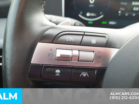 Used 2024 Hyundai Sonata Limited image 33