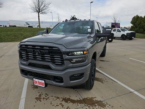 New 2026 RAM 2500 Big Horn AWD/4WD image 1