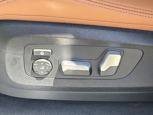 New 2026 BMW X5 sDrive40i w/ Parking Assistance Package RWD image 16