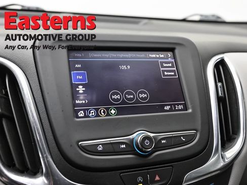 Used 2022 Chevrolet Equinox LS image 21