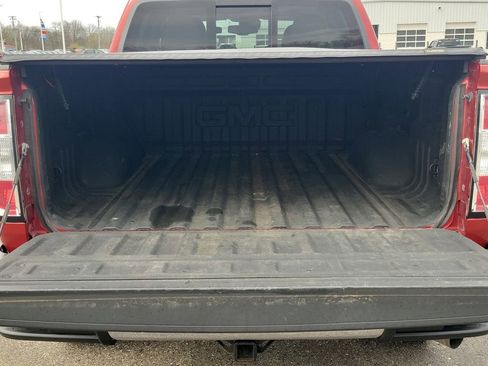 Used 2016 GMC Canyon SLT w/ Driver Alert Package image 32