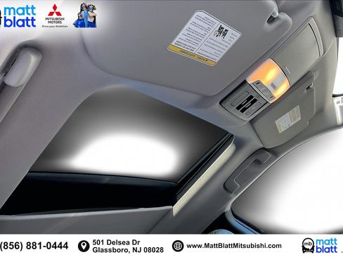 Used 2023 Mitsubishi Outlander SE image 24