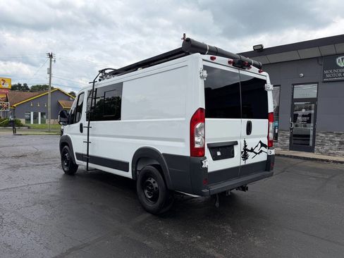 Used 2017 RAM ProMaster 1500 FWD image 4