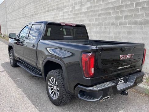 Used 2021 GMC Sierra 1500 AT4 w/ AT4 Preferred Package AWD/4WD image 3