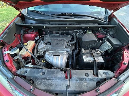 Used 2014 Toyota RAV4 XLE image 11