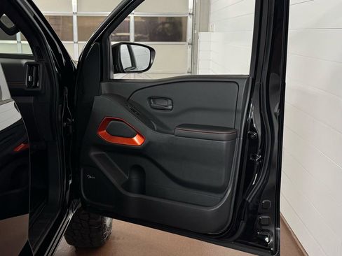 Used 2026 Nissan Frontier PRO-4X w/ Pro Premium Package image 37
