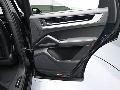 New 2026 Porsche Cayenne S AWD/4WD image 27