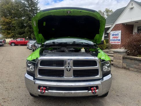 Used 2012 RAM 2500 ST w/ Chrome Appearance Group image 4
