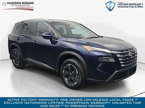 Used 2026 Nissan Rogue SV w/ SV Premium Package image 1