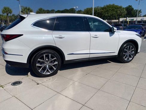 Certified 2023 Acura MDX SH-AWD w/ Technology Package image 6