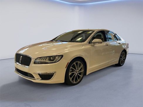 Used 2019 Lincoln MKZ Reserve w/ Reserve Plus Package image 3