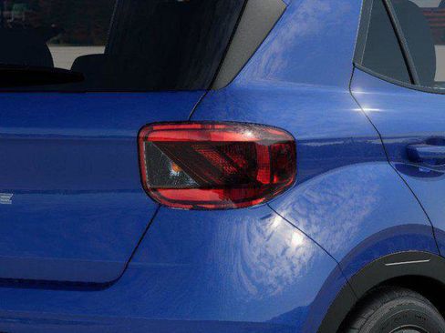 New 2025 Hyundai Venue SEL image 10